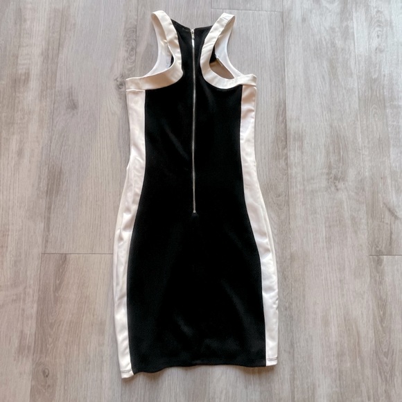 Guess Color Block Dress SUPER lucky dress wore to a wedding & then got engaged!! - Picture 4 of 9